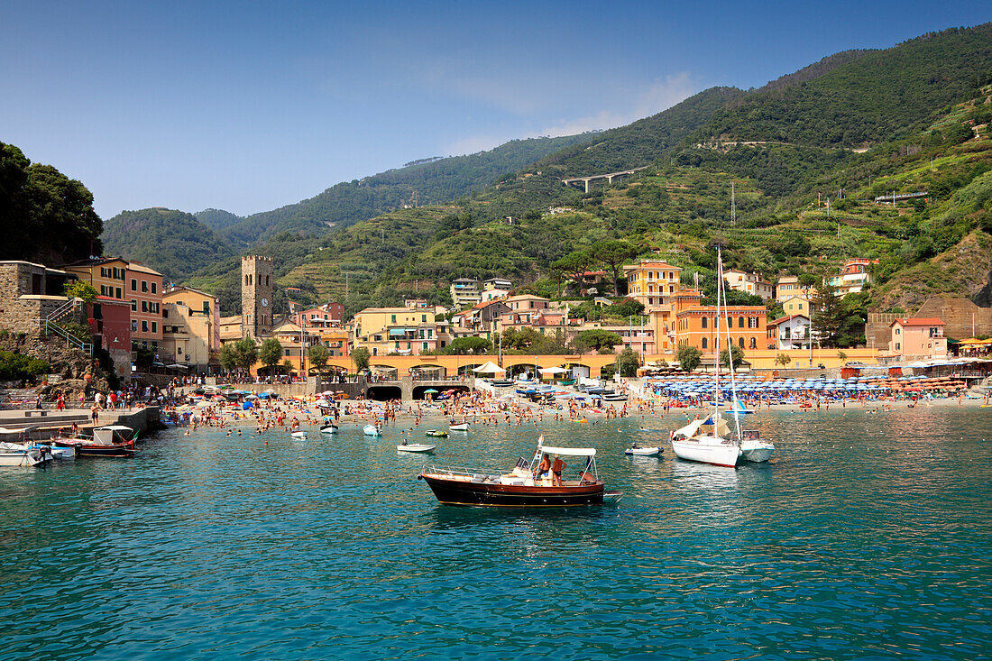 Harbour and beach, Monterosso al Mare, Cinque Terre, Liguria, Italian Riviera, Italy, Europe