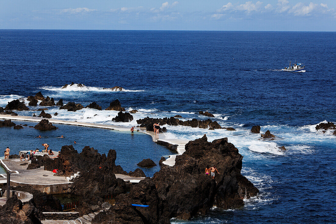 Künstlich angelegte Meerwasserbecken, Porto Moniz, Madeira, Portugal