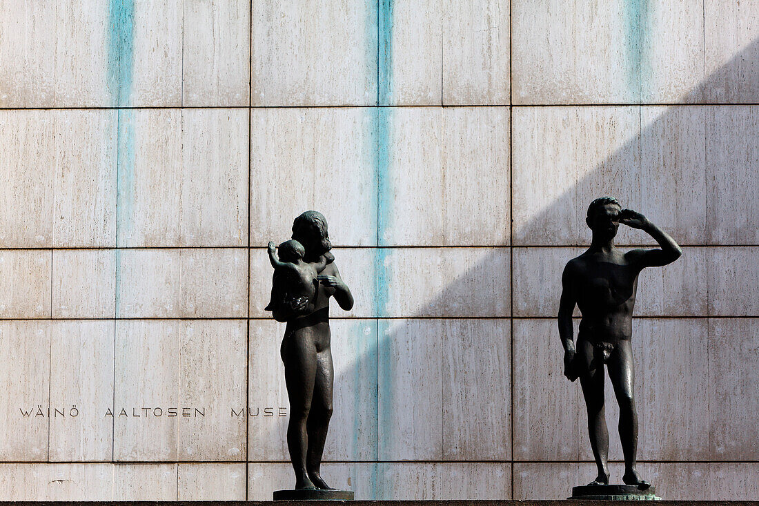 Statues and sculptures in front of the Wäinö Aaltonen museum, Turku, Finland