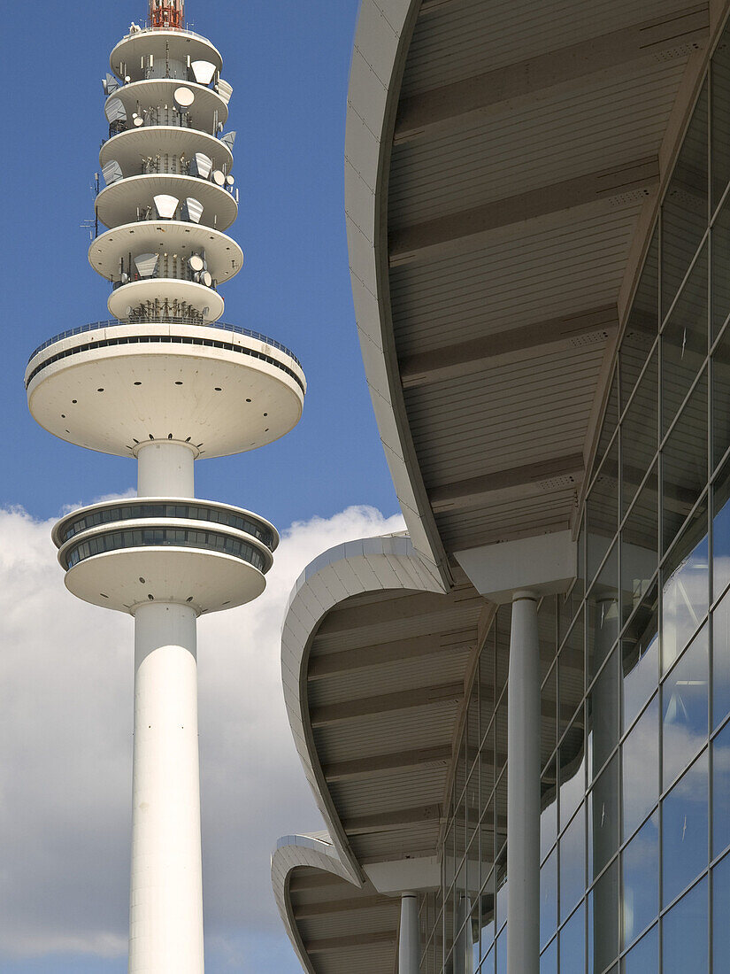 Hamburg Messe mit Heinrich-Hertz-Turm, Hamburg, Deutschland