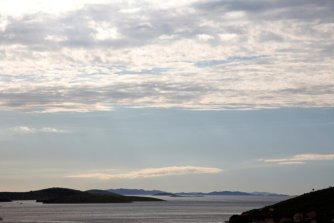 Kornaten unter Wolkenhimmel, Kroatien, Europa