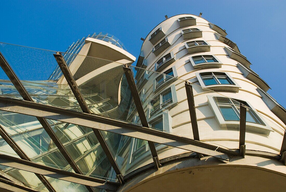 Tancici dum the Dancing House along Rasinovo nabrezi riverside boulevard in Nove Mesto the New Town of Prague Czech Republic Europe