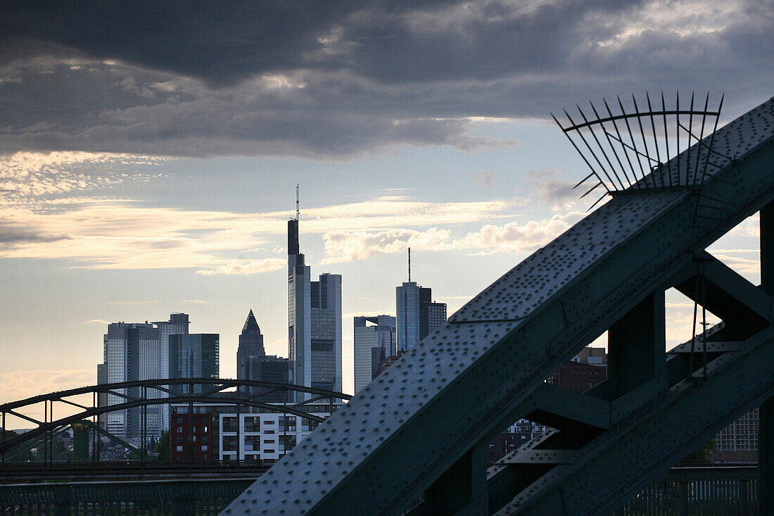 View from Osthafen to the skyline, Frankfurt am Main, Hesse, Germany