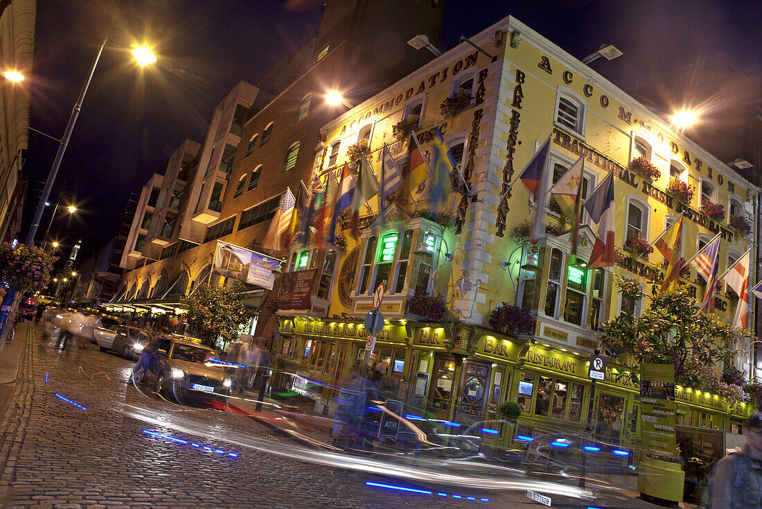 Fleet Straße in der Nacht, Temple Bar Gebiet, Dublin, County Dublin, Irland