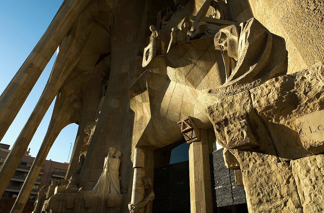 Barcelona, La Sagrada Familia: Sculptures by Josep Maria Subirachs at the Passion façade