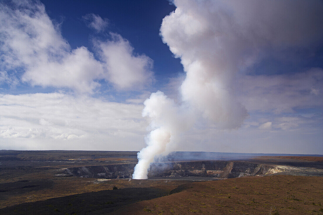 Halema'uma'u crater with wads of smoke in the morning, Hawaii Volcanoes National Park, Kilauea Caldera, Big Island, Hawaii, USA, America