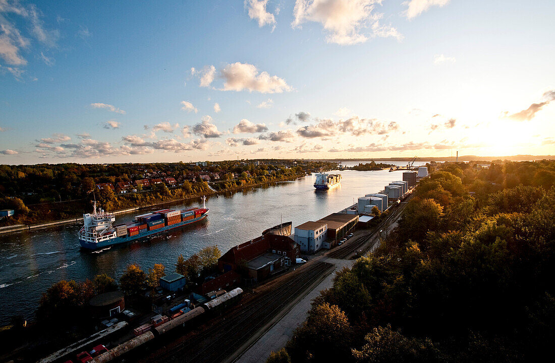 Nord-Ostseekanal bei Kiel, Schleswig-Holstein, Deutschland