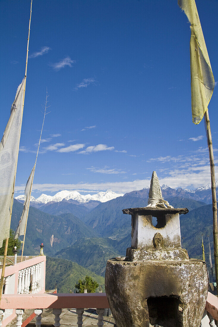 India, Sikkim, Pelling, Upper Pelling, View of Kanchenjunga, Kangchendzonga range