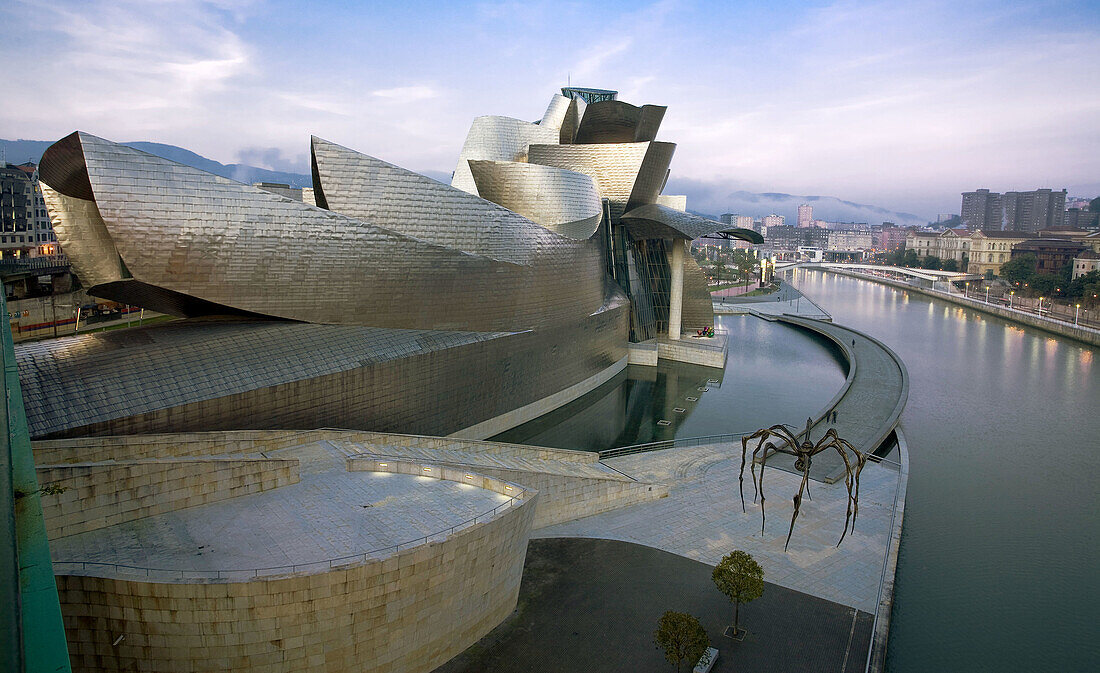 Guggenheim Museum, by Frank O. Gehry. Bilbao. Spain