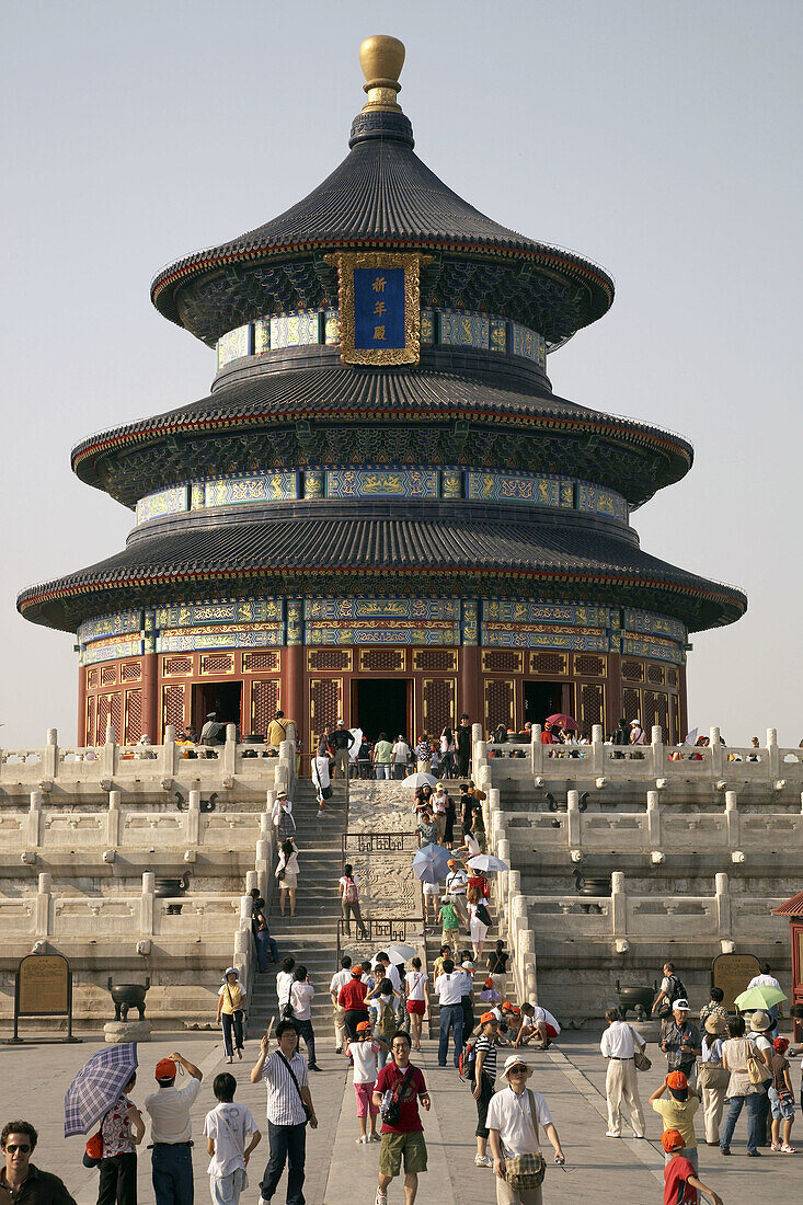 Architecture, Asia, Beijing, Building, Buildings, China, Circular, Color, Colour, Daytime, exterior, Hall of Prayer for Good Harvests, human, outdoor, outdoors, outside, Pekin, Peking, people, People´s Republic of China, person, persons, PRC, Qinian Dian,