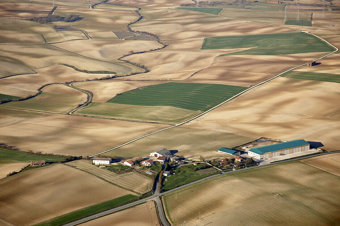 Ackerland, Arzubiaga bei Vitoria-Gasteiz, Alava, Baskenland, Spanien