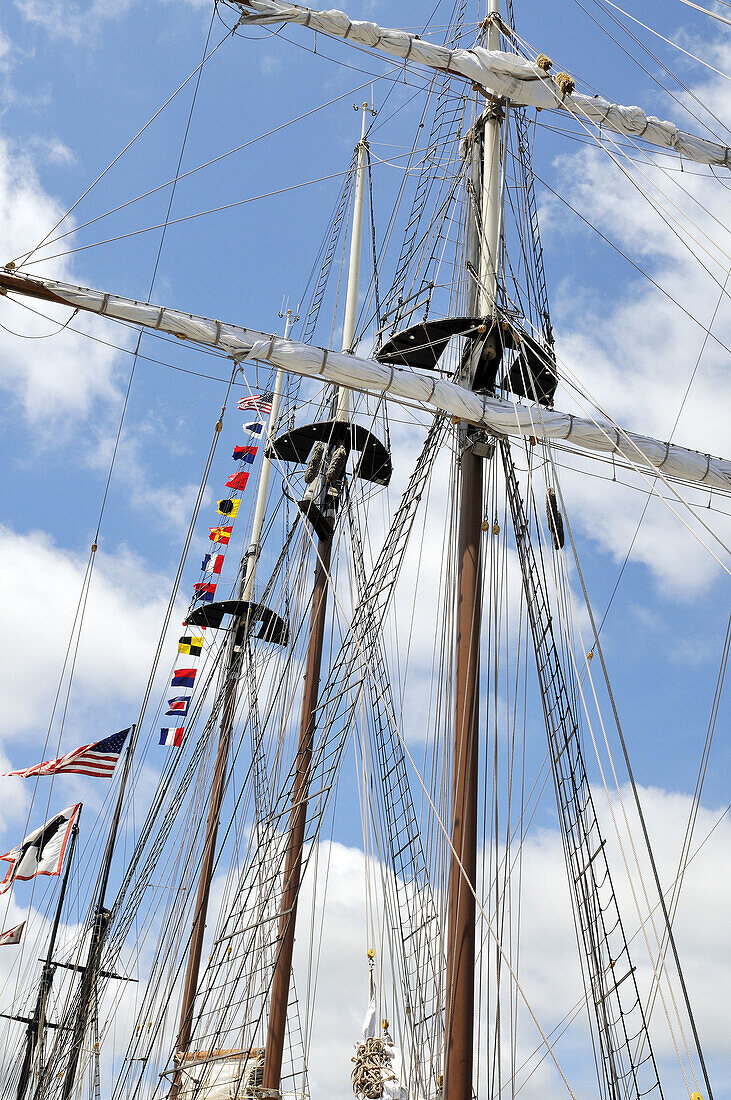 Looking up at the three masts on a tallship