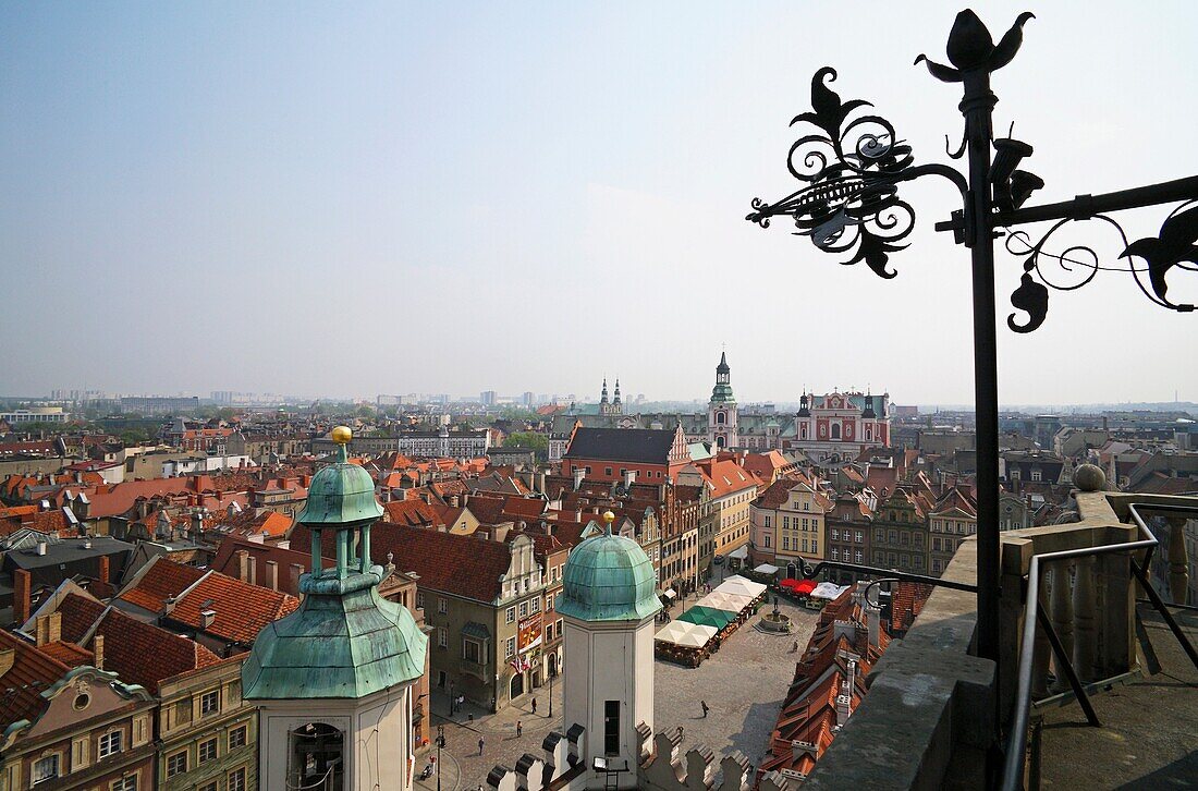 Old Market Square ond city of Poznan, Poland, Europe