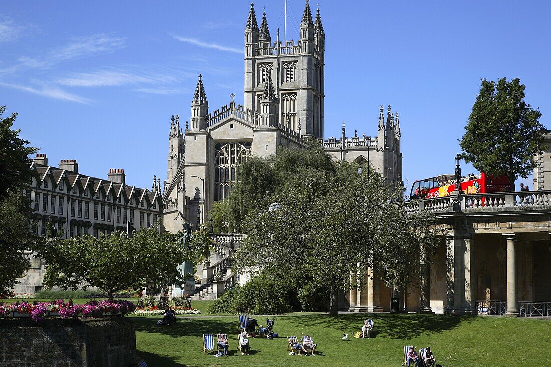 Bath Abbey from Parade Gardens, Bath, England, UK