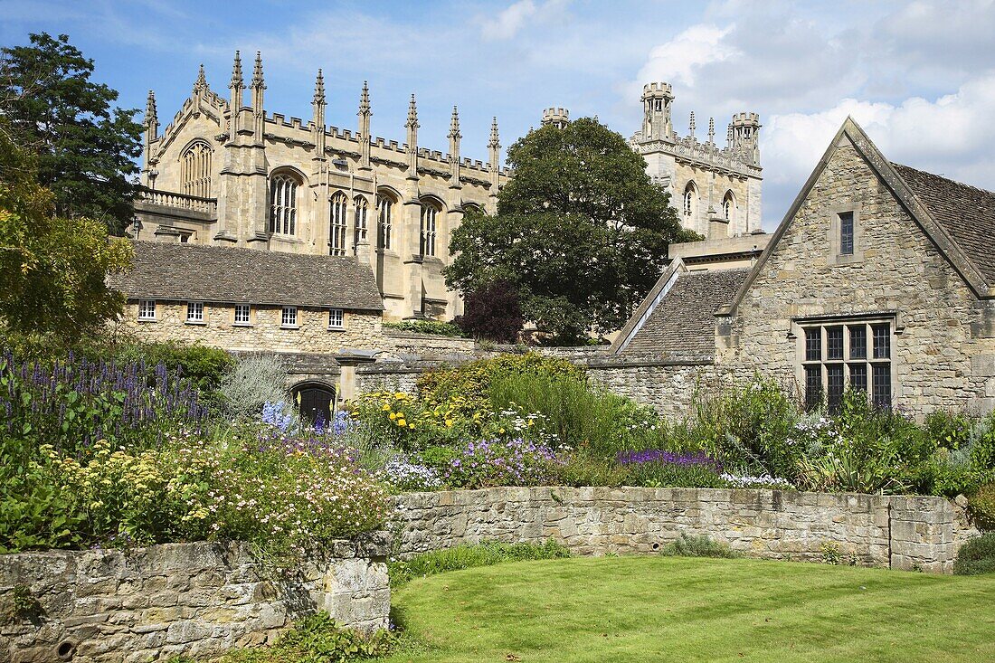 Christ Church College and Cathedral, Oxford University, Oxford, England, UK