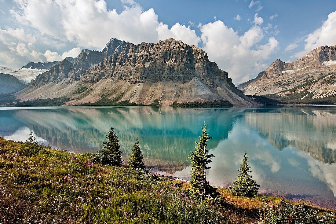 Bow Lake and mountain scenery along road in Banff National Park