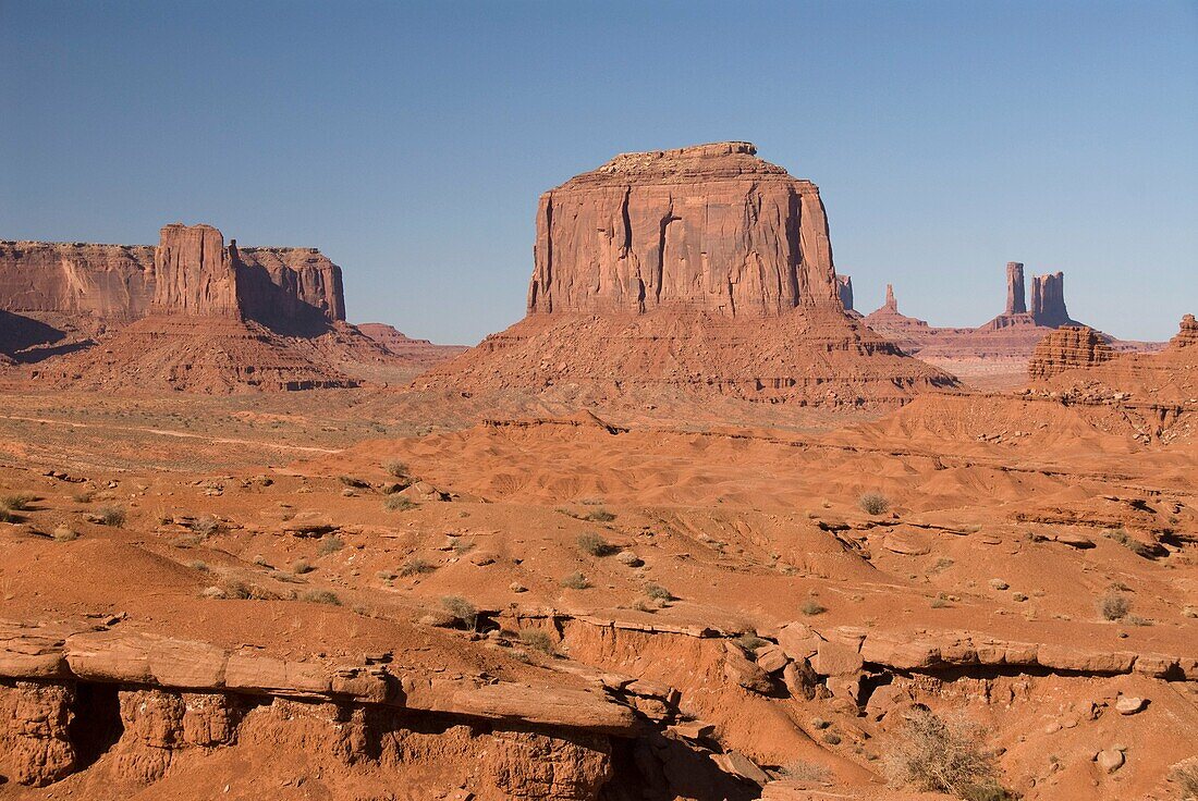 View from John Ford´s Point Overlook, Merrick Butte center, Monument Valley Navajo Tribal Park, Arizona, USA