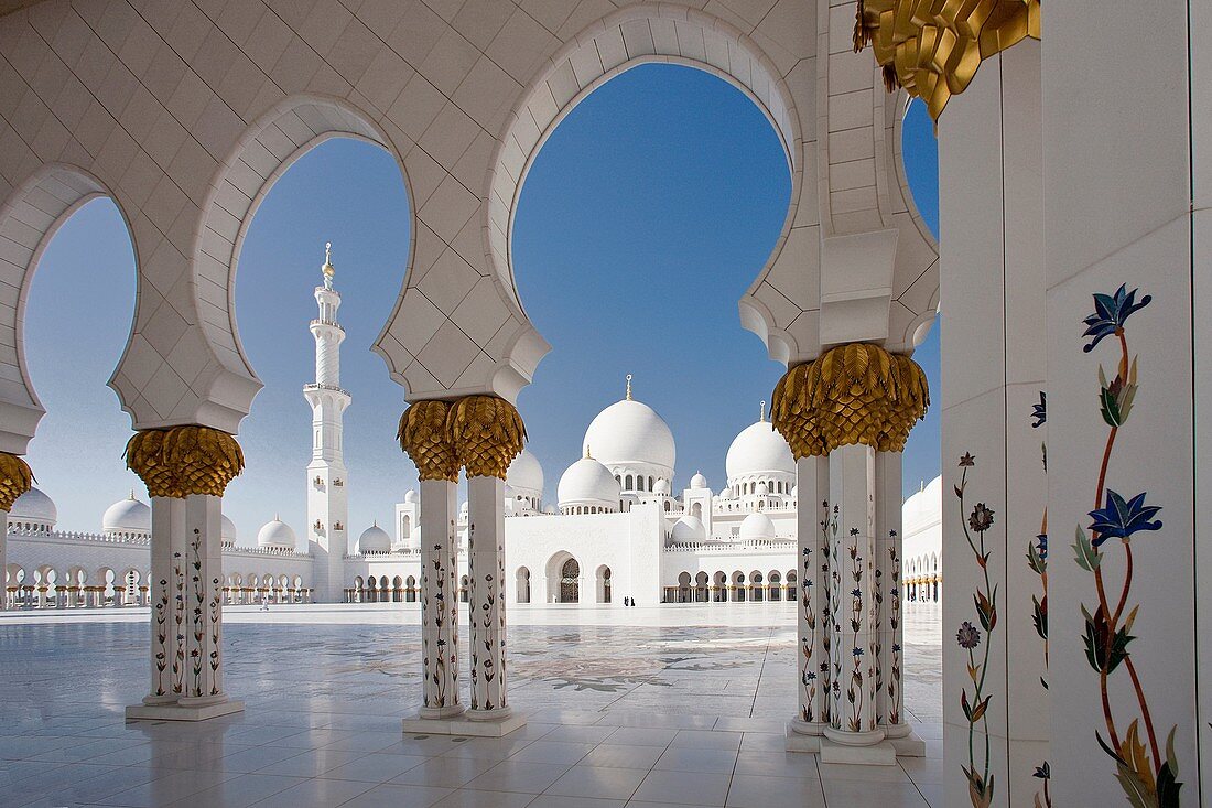 Sheikh Zayed Mosque, Abu Dhabi, UAE (United Arab Emirates)