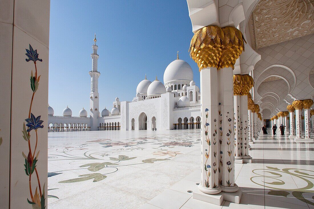 Sheikh Zayed Mosque, Abu Dhabi, UAE (United Arab Emirates)