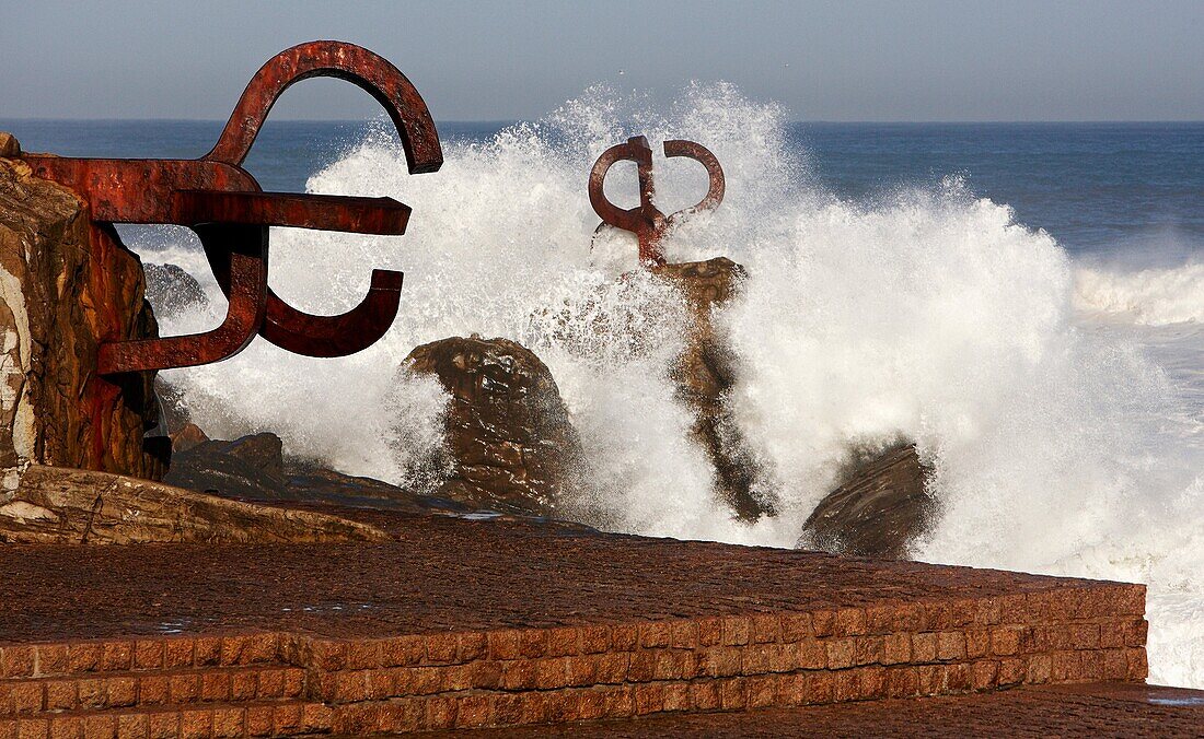 Skulptur "Peine del Viento" von Eduardo Chillida, San Sebastian, Guipuzcoa, Baskenland, Spanien