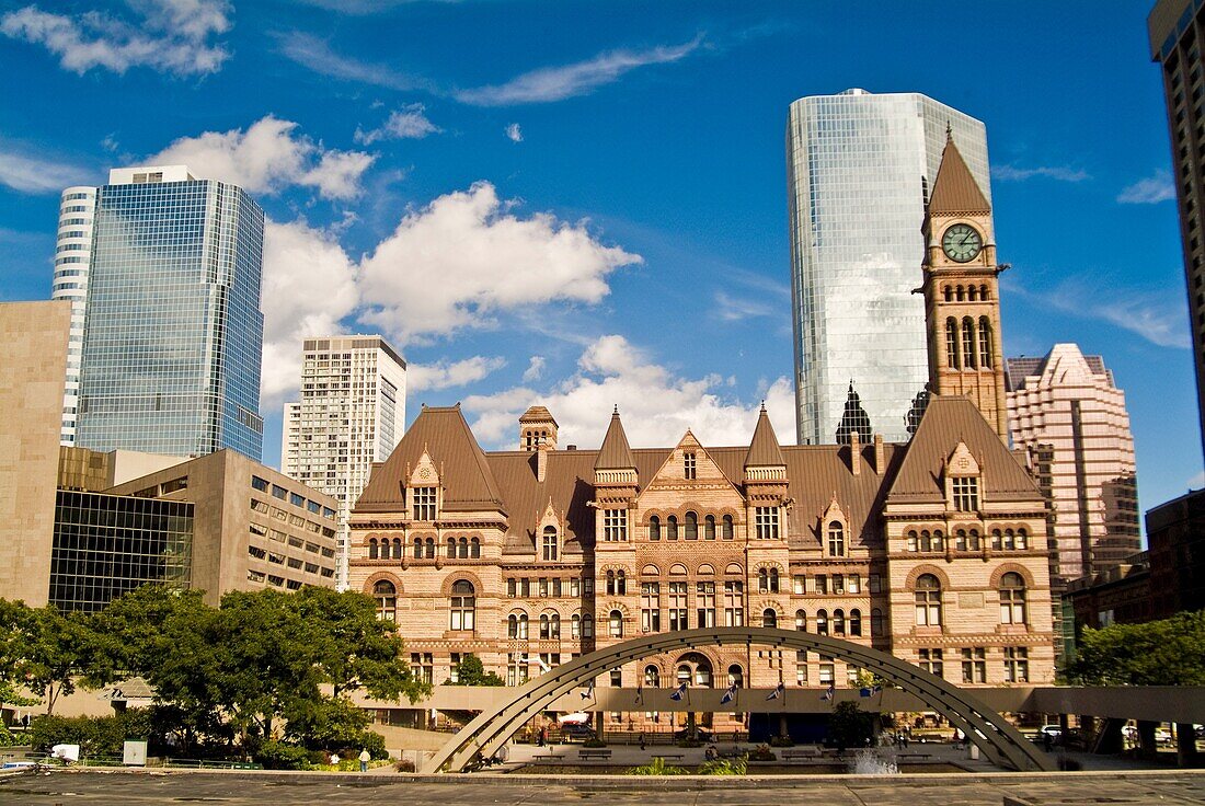 Toronto, Ontario, Canada, Toronto Old City Hall and Nathan Philips Square