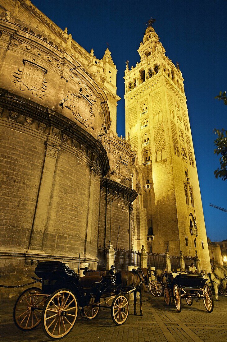 Giralda tower, Seville. Andalusia, Spain