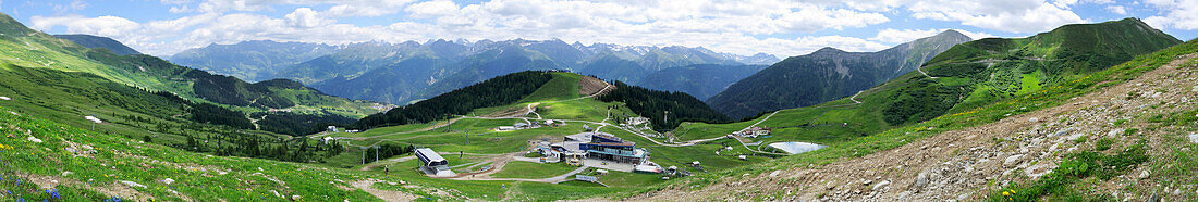 Panorama of the ski area of Serfaus with Oetztal mountain range in the background, Serfaus, Samnaun mountain range, Tyrol, Austria