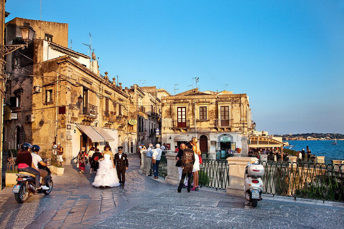 Platz an der Arethusa Quelle, Ortiygia, Siracusa, Syrakus, Sizilien, Italien