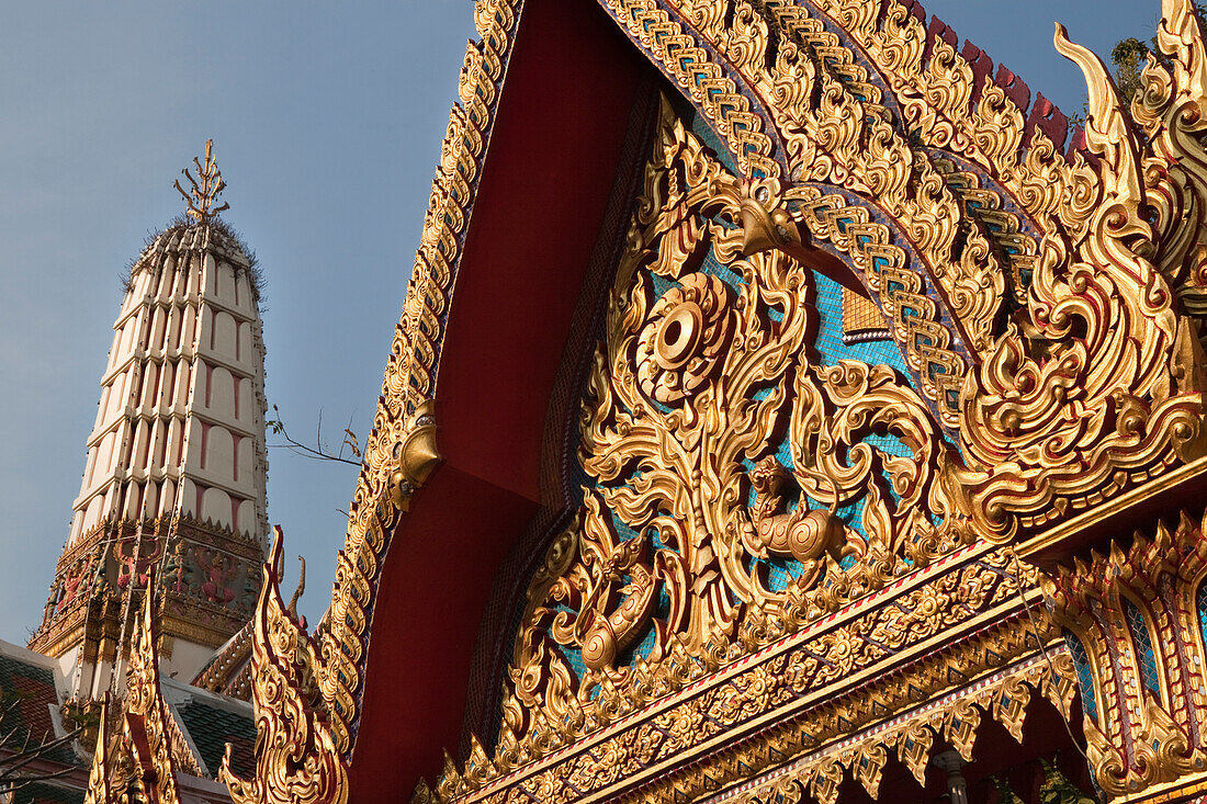 Detail at the buddhist temple Wat Ratchaburana, Bangkok, Thailand, Asia