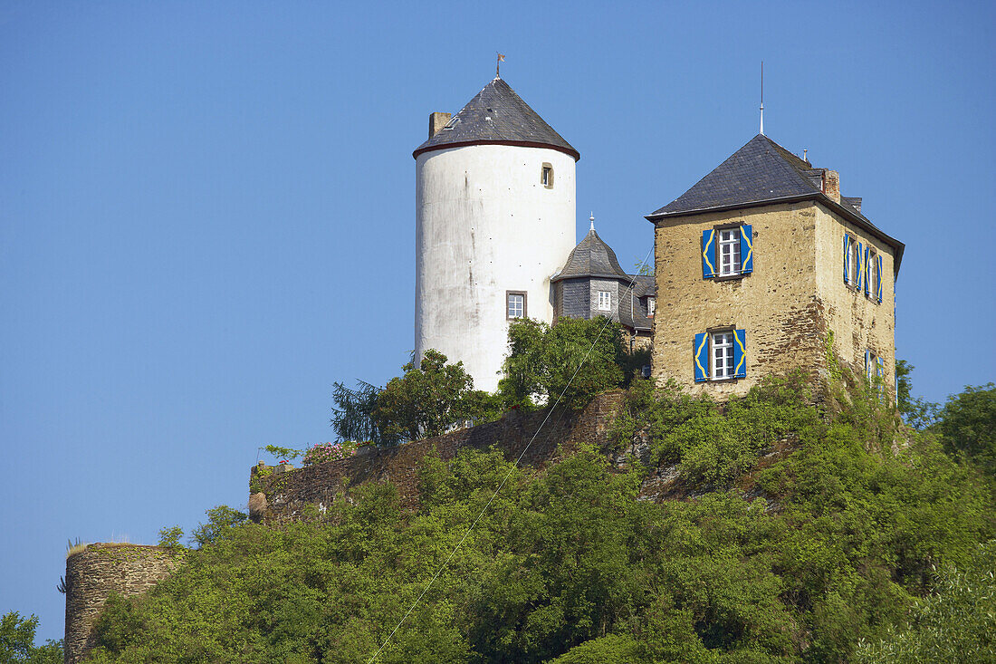 Burg in Kreuzberg bei Altenahr, Eifel, Rheinland-Pfalz, Deutschland, Europa