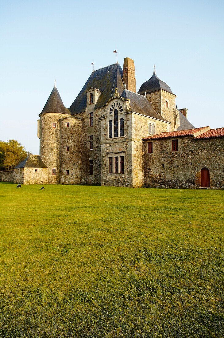 France, Vendée, Challans, duck blood, restaurantle Logis de la Chabotterie', one star Michelin Chef Thierry Drapeau La Chabotterie castle
