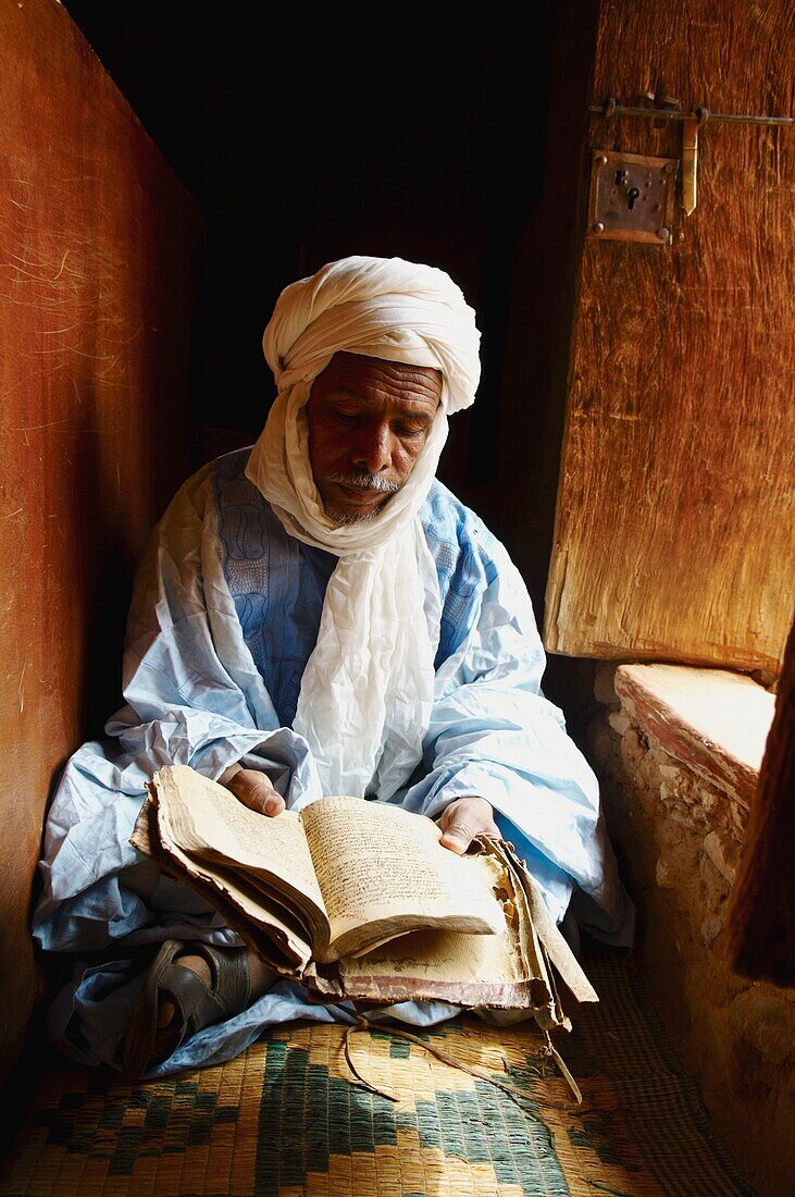 Private library, Chinguetti, Adrar Plateau, Sahara desert, Mauritania