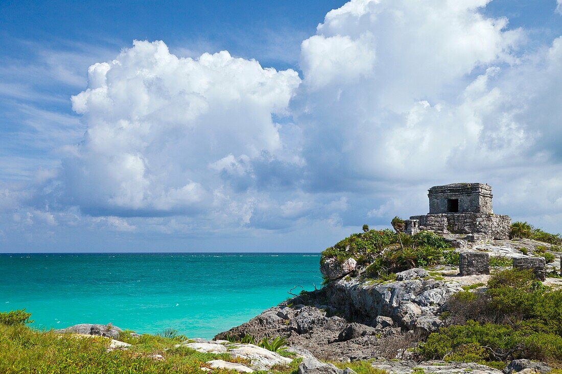 Yacimiento Arqueológico Maya de Tulum, Estado de Quintana Roo, Península de Yucatán, México, América