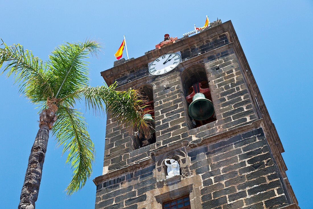 Torre campanario de la iglesia El Salvador Ciudad Santa Cruz de la Palma Isla La Palma Provincia Santa Cruz Islas Canarias España