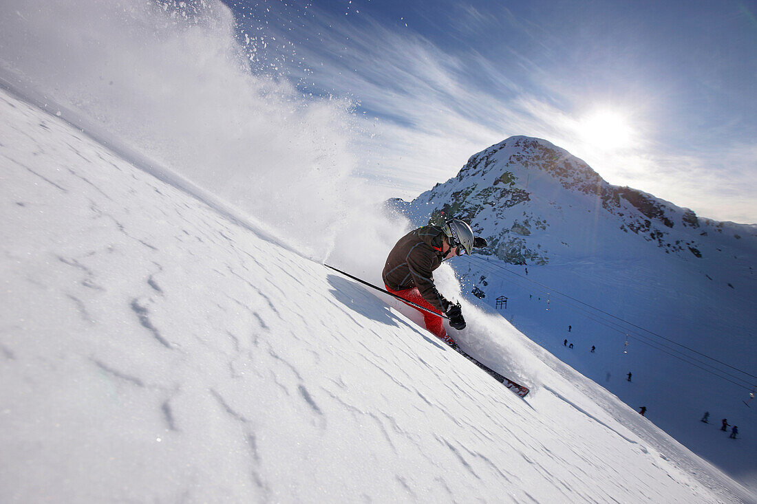 Skifahrer am Blackcomb Peak, British Columbia, Kanada