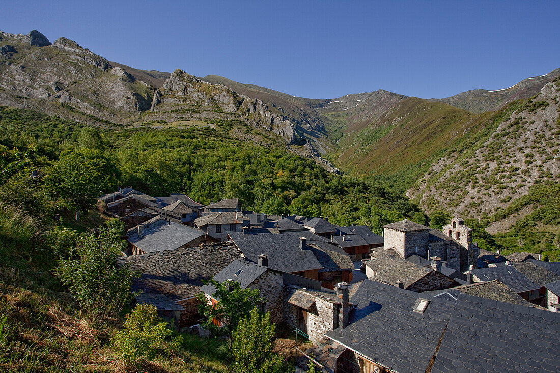 Santiago de Peñalba, bei Ponferrada, Camino Frances, Jakobsweg, Camino de Santiago, Pilgerweg, UNESCO Welterbe, europäischer Kulturweg, Provinz Leon, Altkastilien, Castilla y Leon, Nordspanien, Spanien, Europa