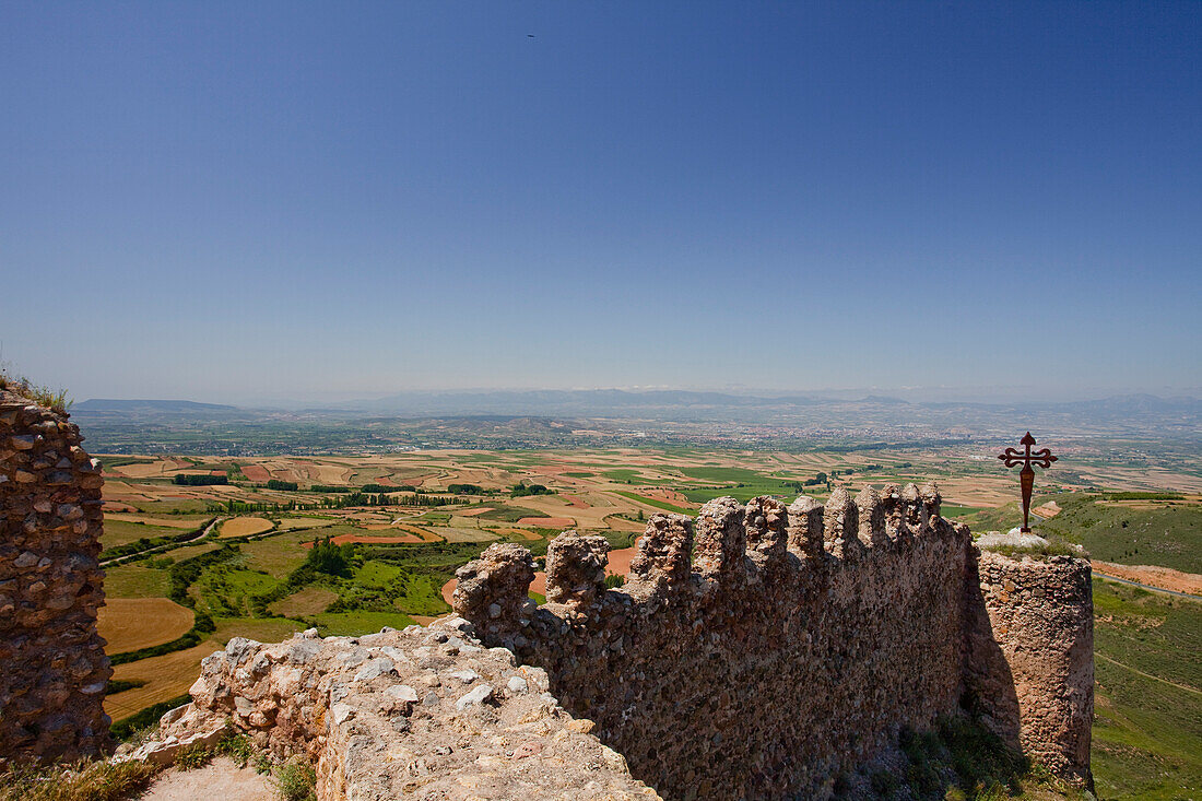 Castillo de Clavijo, Blick vom Burg bei Logrono, Camino Frances, Jakobsweg, Camino de Santiago, Pilgerweg, UNESCO Welterbe, europäischer Kulturweg, La Rioja, Nordspanien, Spanien, Europa