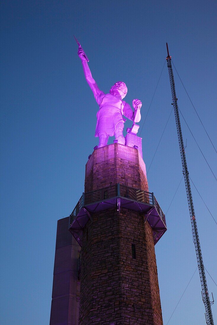 USA, Alabama, Birmingham, Vulcan Park, Vulcan Statue, second tallest statue in the US, dusk