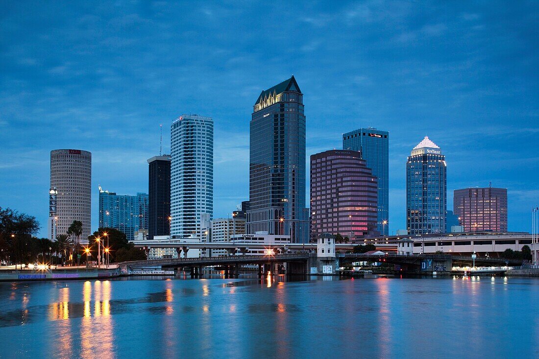 USA, Florida, Tampa, skyline from Hillsborough Bay, dusk