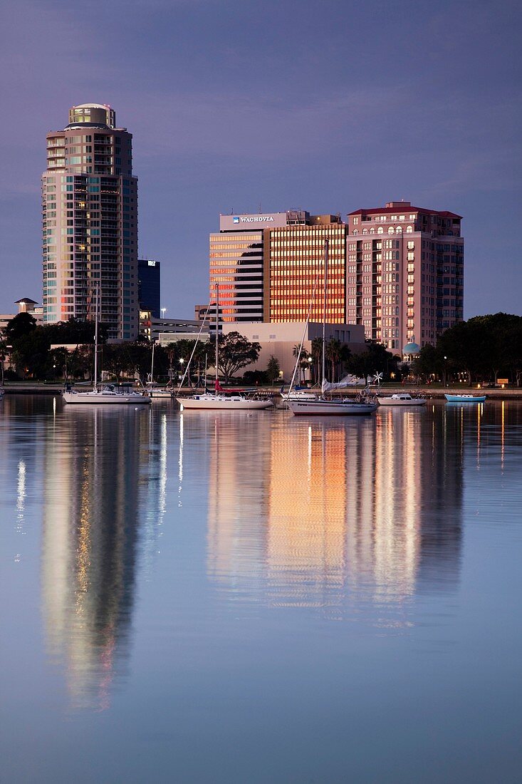 USA, Florida, St Petersburg, skyline from Tampa Bay, dawn