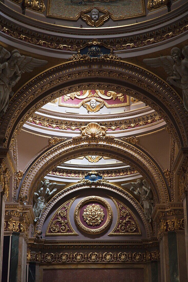 Malta, Gozo Island, Victoria-Rabat, Basilica of St George, interior