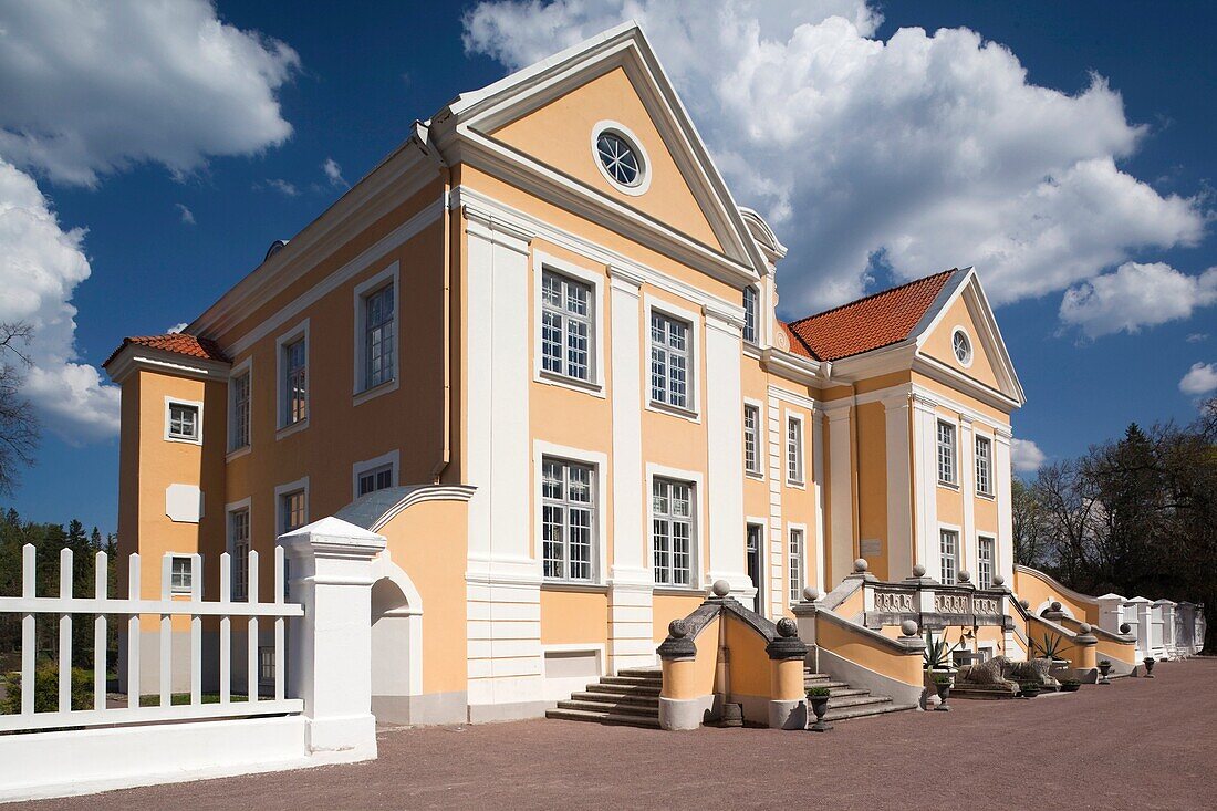Estonia, Northeastern Estonia, Lahemaa National Park, Palmse, Palmse Manor House, 18th century, exterior