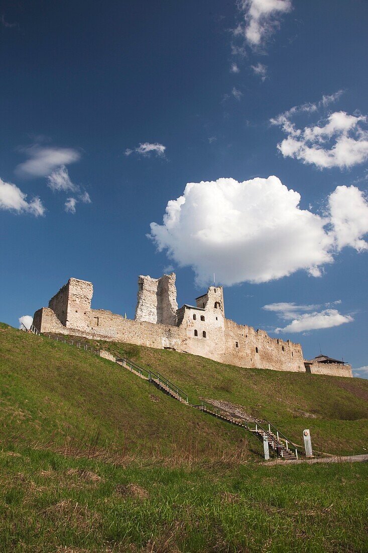 Estonia, Northeastern Estonia, Rakvere, Rakvere Castle, b 14th century, exterior