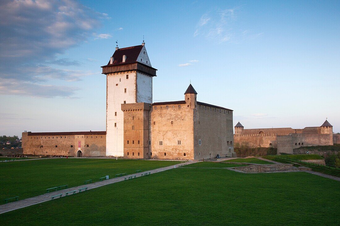 Estonia, Northeastern Estonia, Narva, Narva Castle, 13th century, sunset