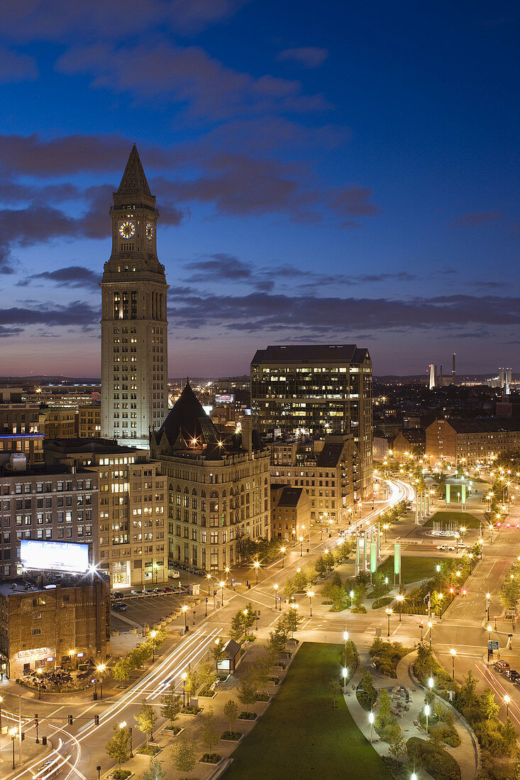 Atlantic Avenue Greenway and Customs House at dusk, elevated view north, Boston, Massachusetts, USA