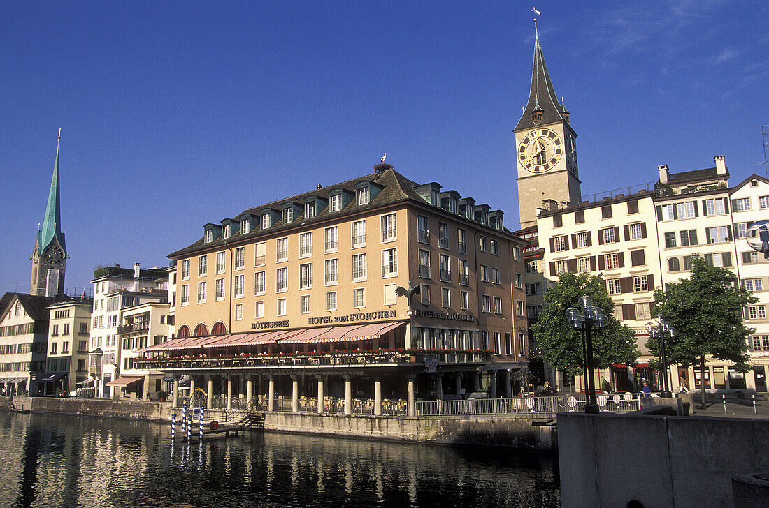 Saint Peter's church (right) and Fraumunster church (left), Limmat river, Zurich, Switzerland