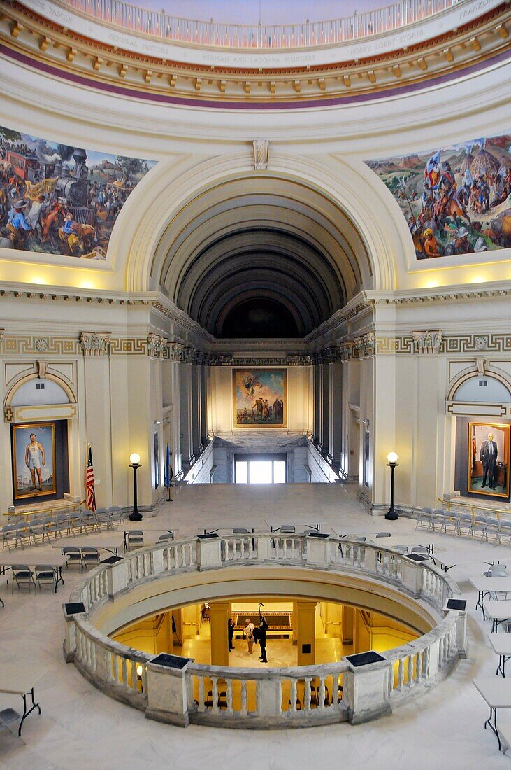Interior of Oklahoma City Capitol Building