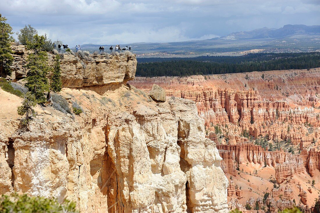 Visitors at Paria View Bryce Canyon National Park Utah