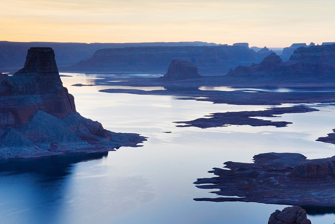 Sunset over Padre Bay and Lake Powell from Alstrom Point, Glen Canyon National Recreation Area Utah