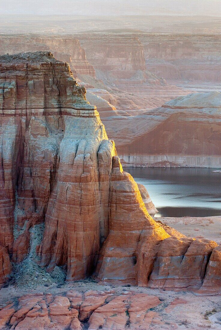 Sunset over Padre Bay and Lake Powell from Alstrom Point, Glen Canyon National Recreation Area Utah